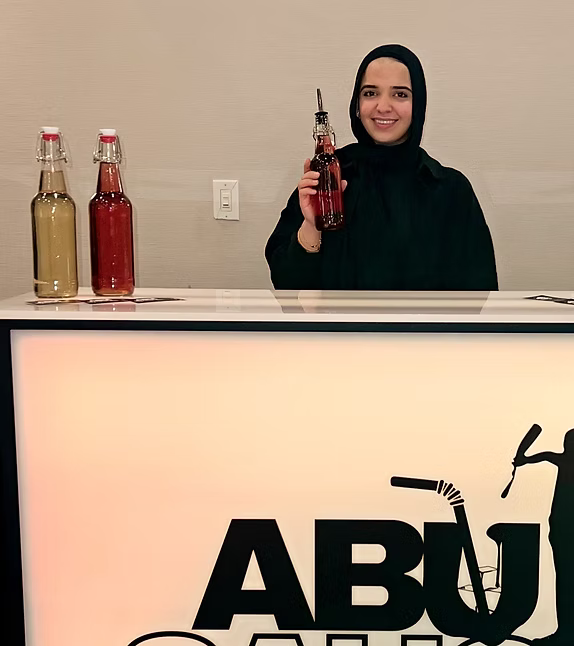 Manar | Mixologist - Chicago